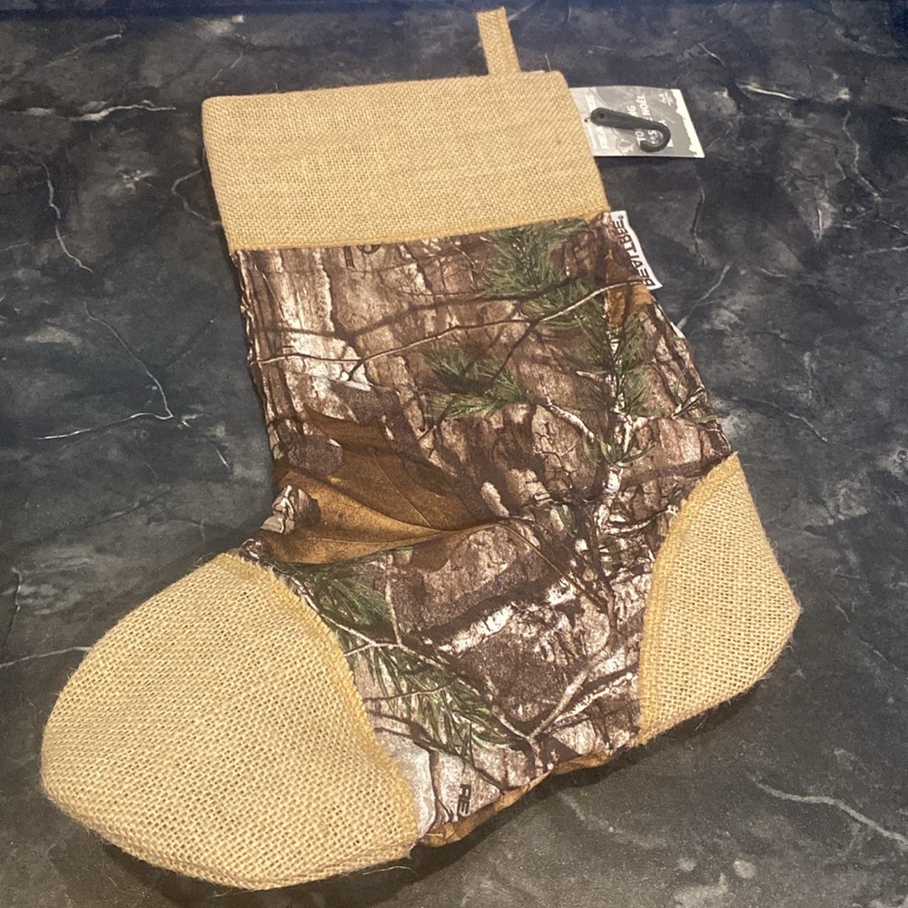 REALTREE Stocking - Picture 3 of 4